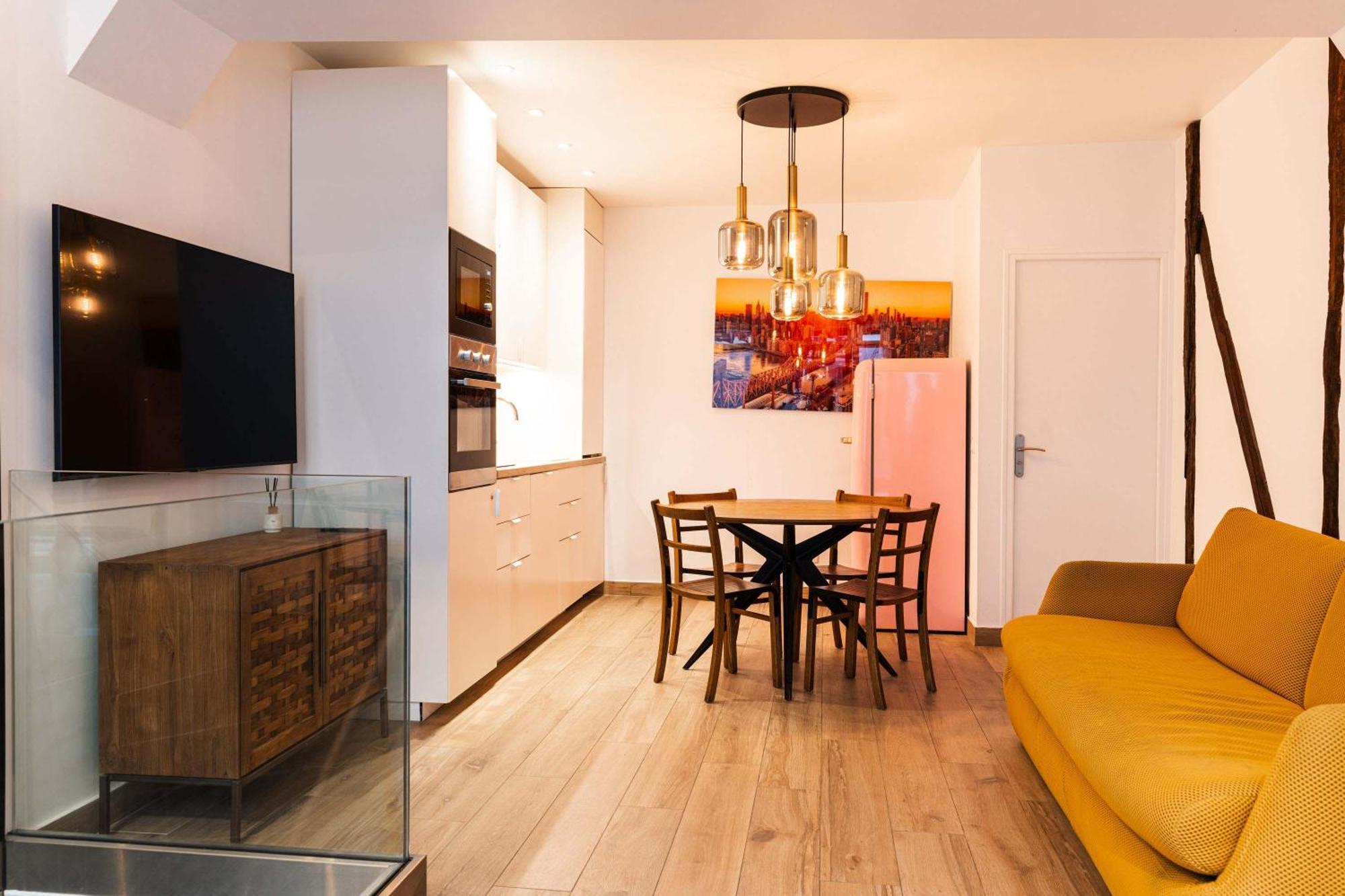 Loft 1 Bedroom Marais, Notre Dame Ac By Lcc Agency * Paris